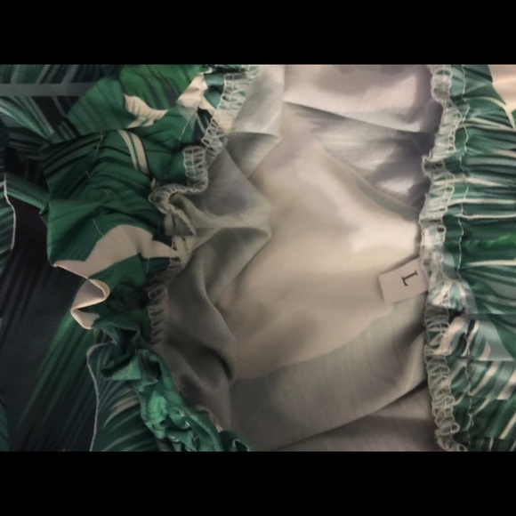 Leaf Print Dress - Picture 2 of 2